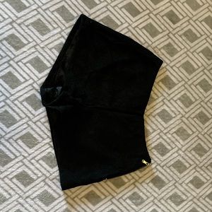 ✨Mix & Match: 2/$10, 5/$20✨ Forever 21 black floral lacey shorts